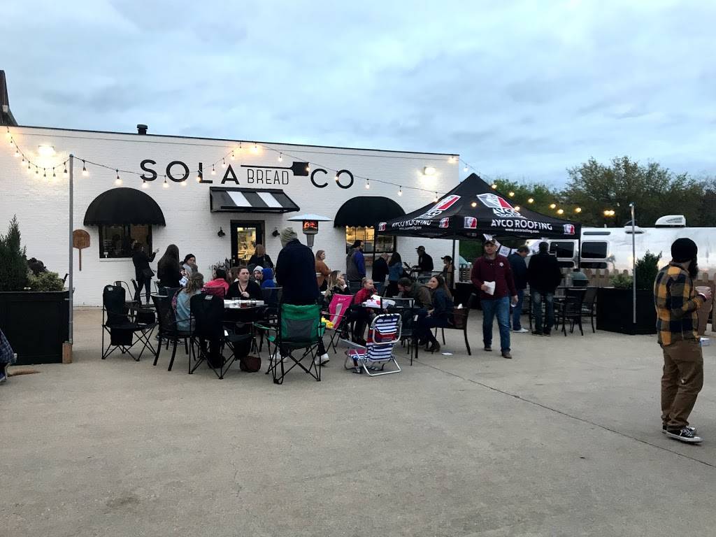 Sola Bread Co | restaurant | 2453 Earl Campbell Pkwy, Tyler, TX 75701, USA | 9038715772 OR +1 903-871-5772