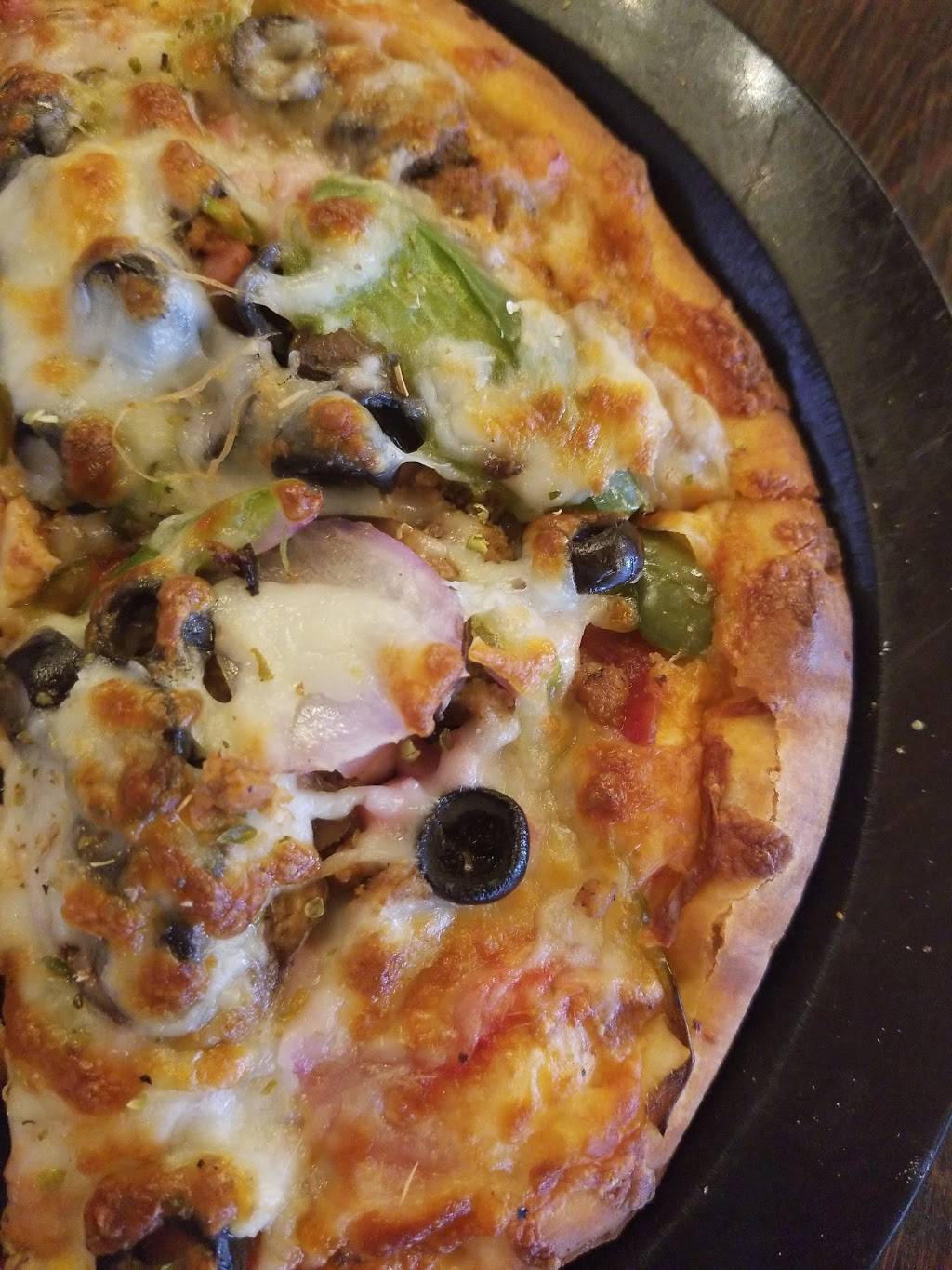 Austin Pizza Garden | restaurant | 6266 US-290, Austin, TX 78735, USA | 5128919980 OR +1 512-891-9980