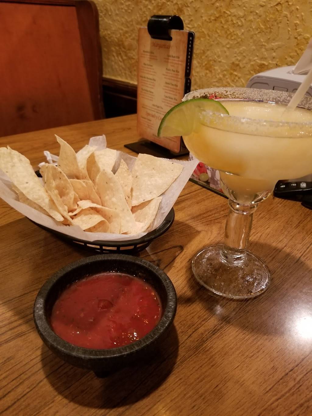 Montereys Little Mexico | restaurant | 2828 E Southmore Ave, Pasadena, TX 77503, USA | 7134734401 OR +1 713-473-4401