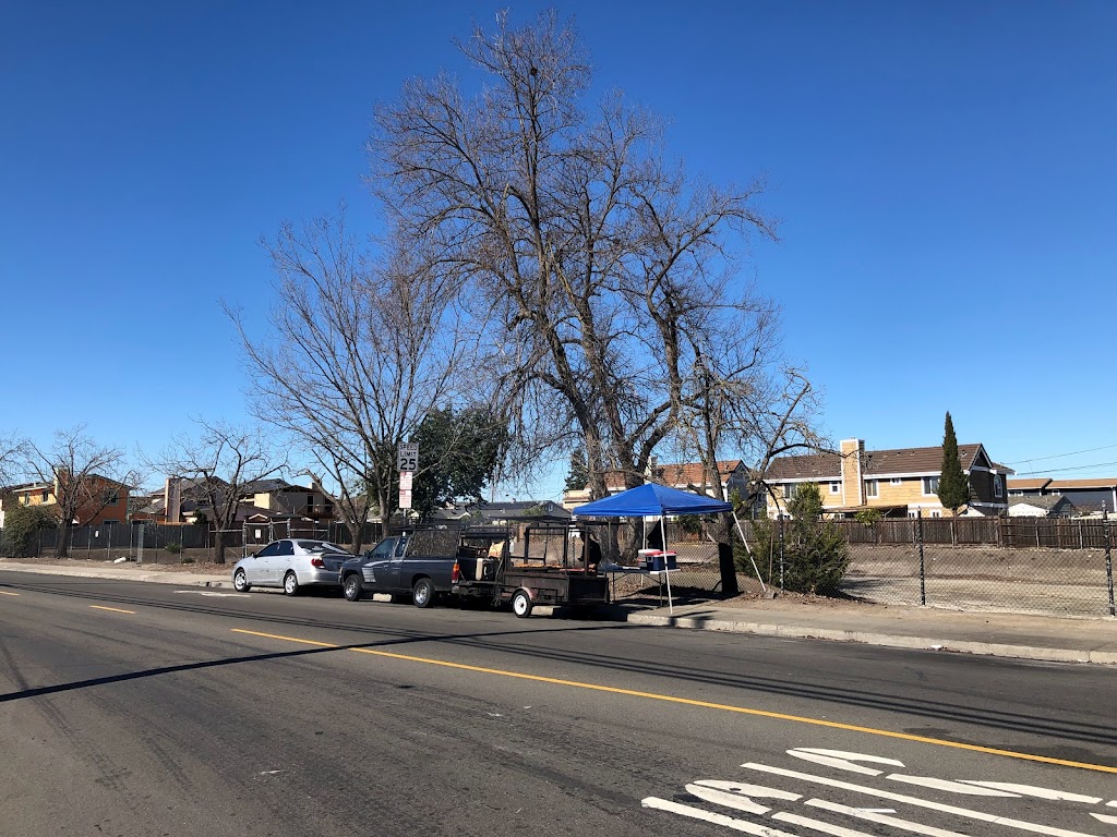 Pollos Asados | restaurant | 425 Folsom Ave, Hayward, CA 94544, USA | 5105861940 OR +1 510-586-1940