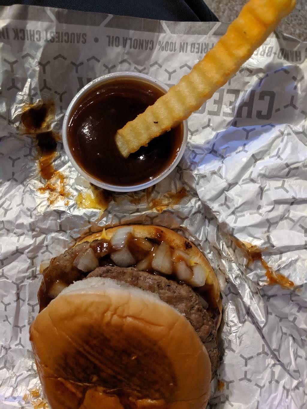 Milos Hamburgers | restaurant | 604 Fieldstown Rd, Gardendale, AL 35071, USA | 2056080050 OR +1 205-608-0050