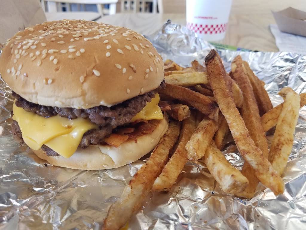 Five Guys | meal takeaway | 1513 W Brandon Blvd, Brandon, FL 33511, USA | 8134092095 OR +1 813-409-2095