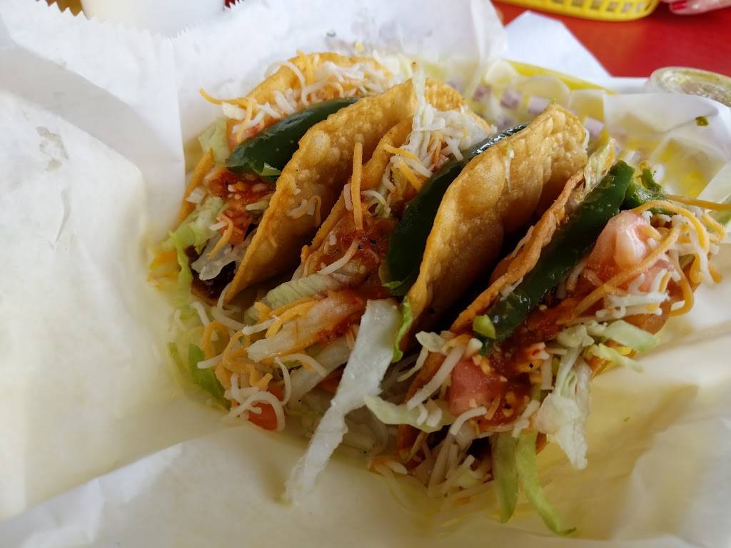 Antojitos Mexicanos La Placita | restaurant | 401 N Dixie Hwy, Lake Worth, FL 33460, USA | 5612491190 OR +1 561-249-1190