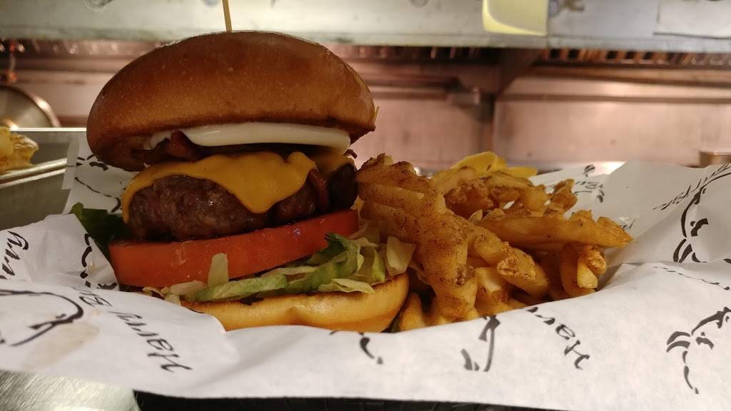 Harry Buffalo | restaurant | 129 W Church St, Orlando, FL 32801, USA | 4074226656 OR +1 407-422-6656