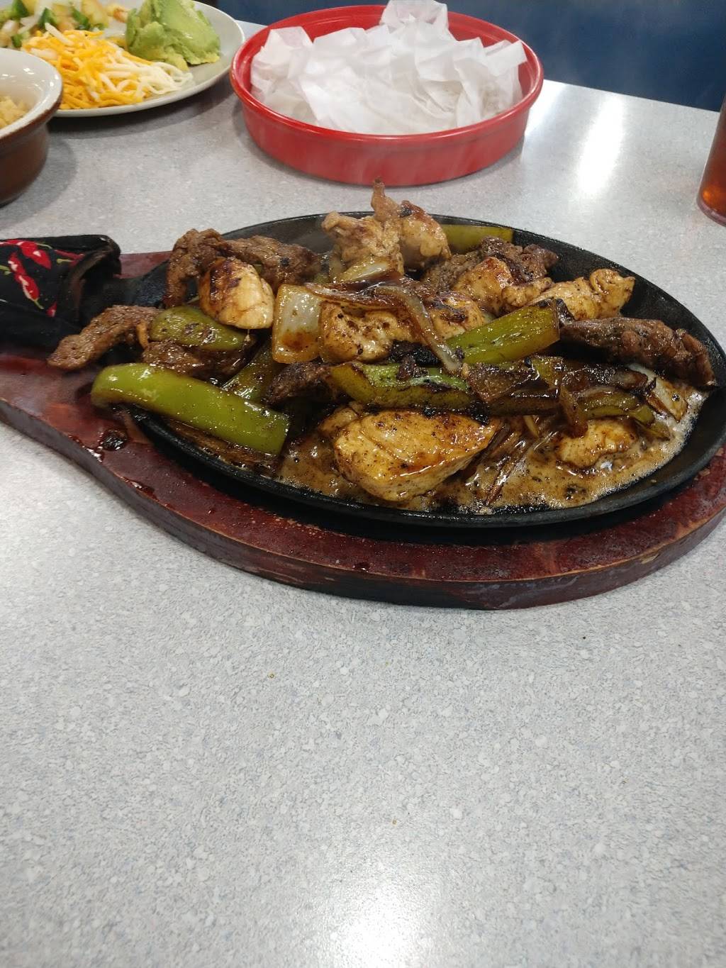 Junction Cafe | restaurant | 337 S McLennan Loop, Elm Mott, TX 76640, USA | 2548296083 OR +1 254-829-6083