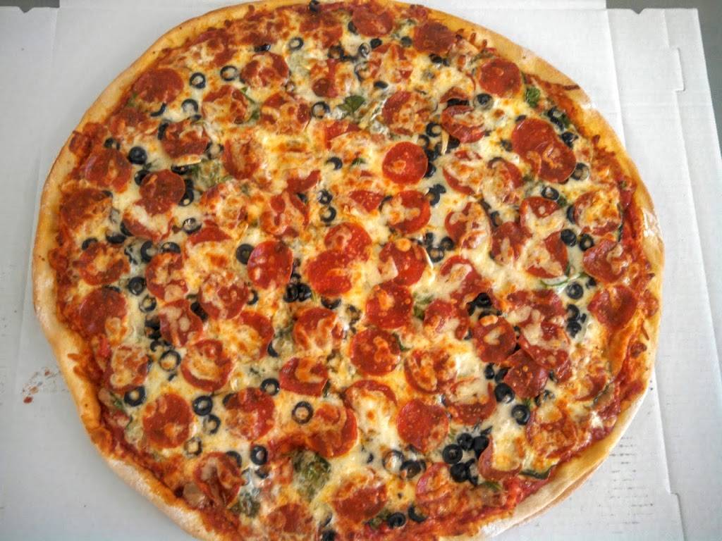 The Pizza Pit | restaurant | 906 Main St, Ashton, IL 61006, USA | 8154532152 OR +1 815-453-2152