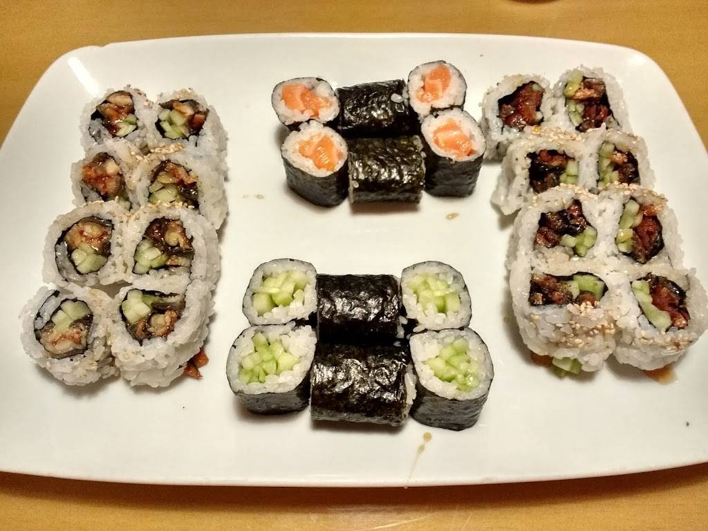 Tokyo Sushi And Grill | restaurant | 8111 Vineland Ave, Orlando, FL 32821, USA | 4074651188 OR +1 407-465-1188