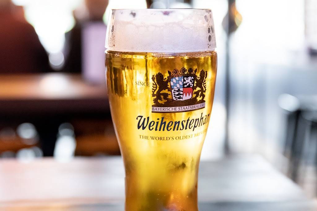 Bärchen Beer Garden | restaurant | 6209 Maple St, Omaha, NE 68104, USA | 4025029902 OR +1 402-502-9902