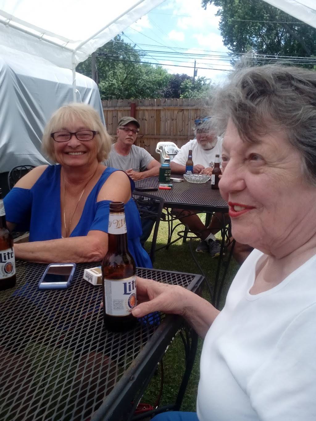 East Oak Grill | restaurant | 872 Oak Ave SE, Massillon, OH 44646, USA | 3308373333 OR +1 330-837-3333