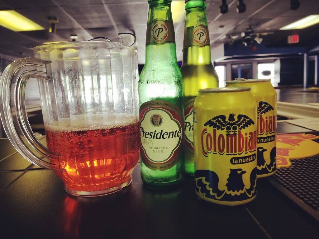 La Pradera Bar & Grill | restaurant | 1717 Middlesex St 2nd Fl, Lowell, MA 01851, USA | 9787585233 OR +1 978-758-5233