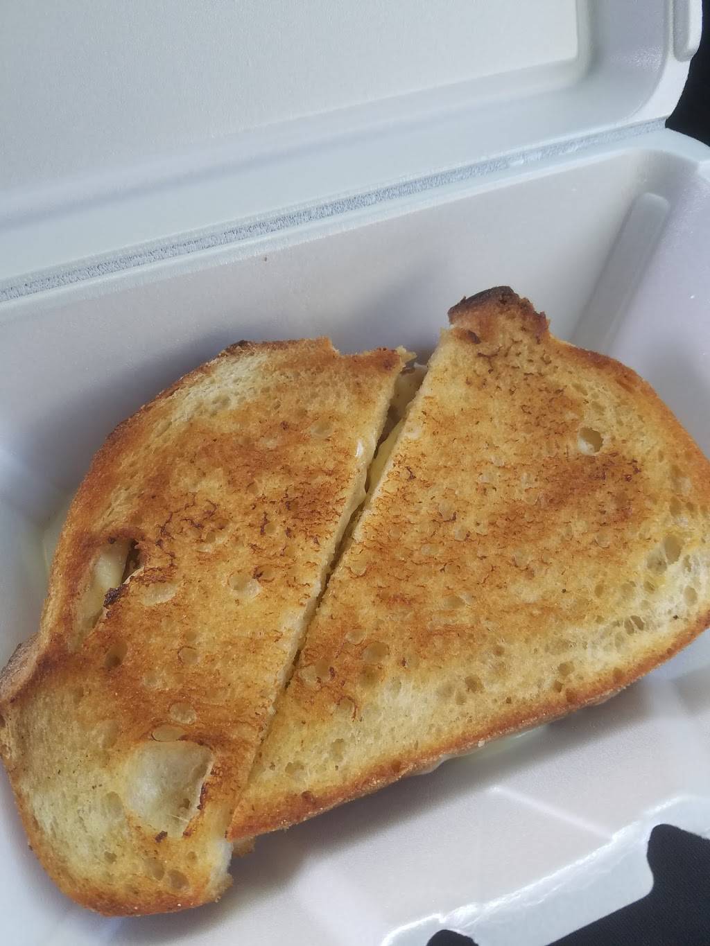 Cheezen | restaurant | 108 Easton Ave, New Brunswick, NJ 08901, USA | 7324489370 OR +1 732-448-9370