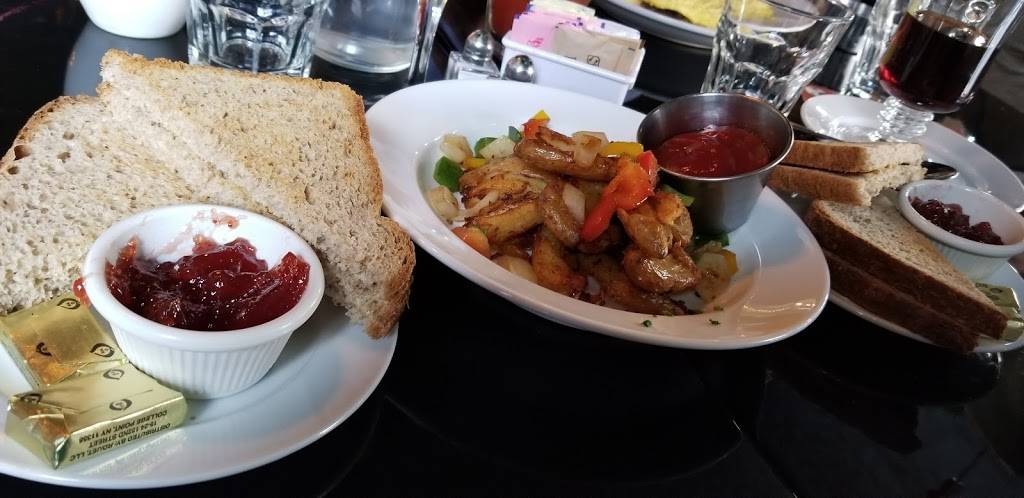 The Skillman | restaurant | 45-20 Skillman Ave, Sunnyside, NY 11104, USA | 7184069048 OR +1 718-406-9048