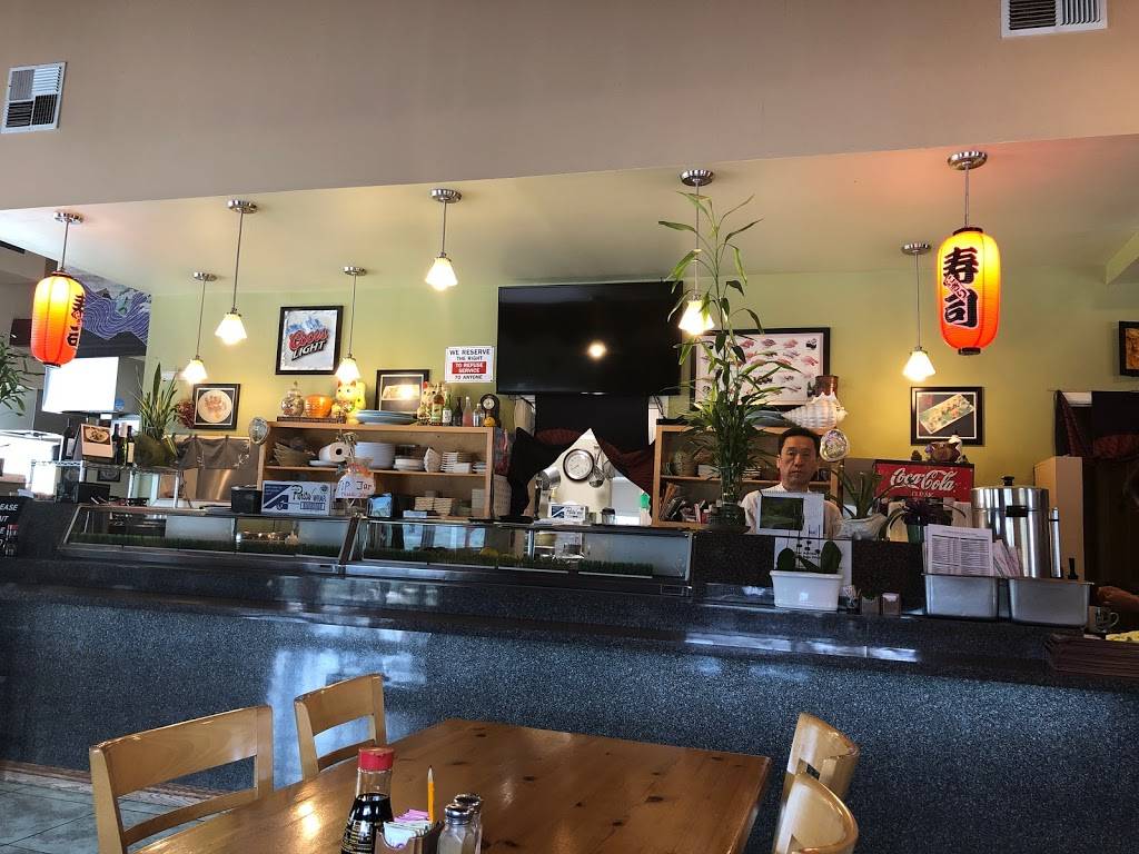 Silverwood Sushi and Grill | restaurant | 13910 CA-138, Hesperia, CA 92345, USA | 7603892200 OR +1 760-389-2200