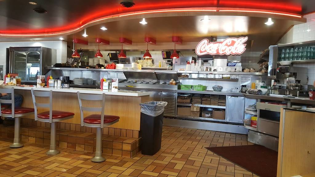 National Coney Island | restaurant | 45221 Utica Park Blvd, Utica, MI 48315, USA | 5863231966 OR +1 586-323-1966