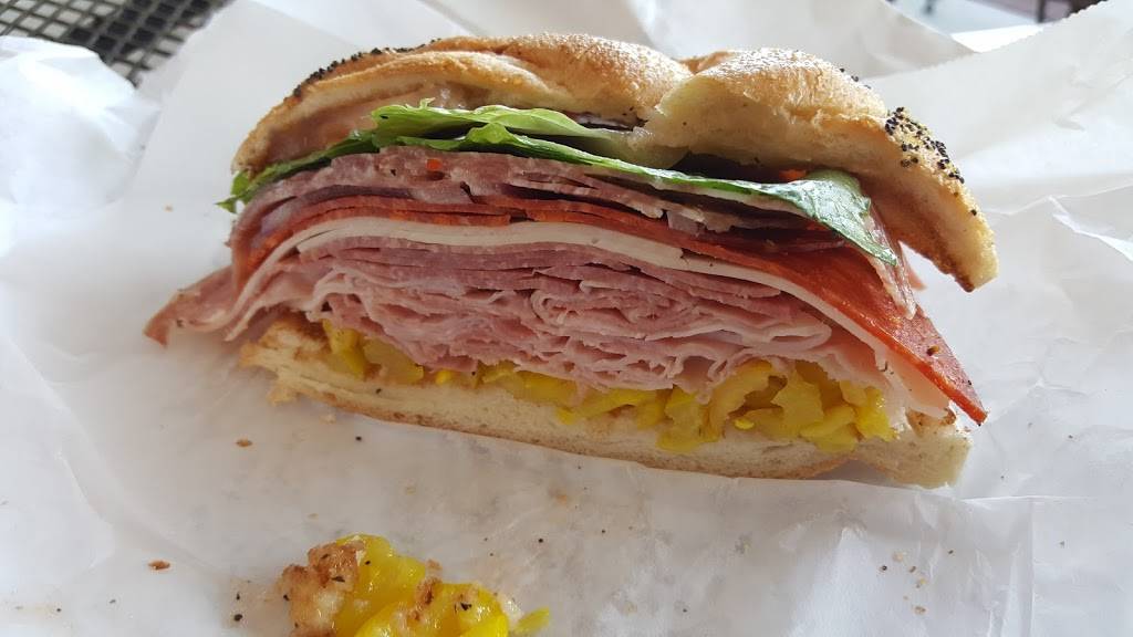 Mozzo Deli | restaurant | 730 Coleman Blvd, Mt Pleasant, SC 29464, USA | 8433885755 OR +1 843-388-5755