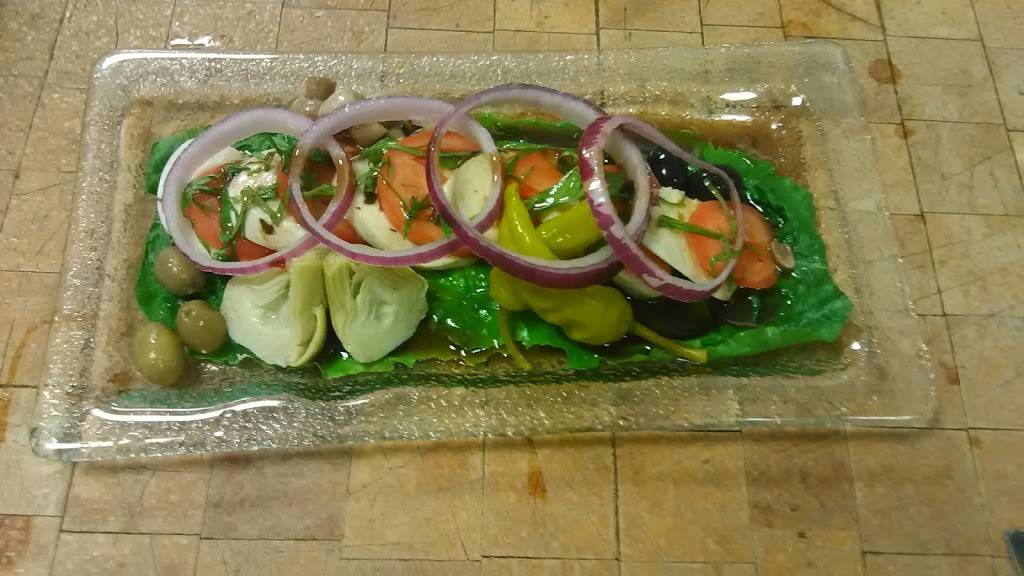 Isle of Capri | restaurant | 3900 Atlantic Ave, Virginia Beach, VA 23451, USA | 7574282411 OR +1 757-428-2411