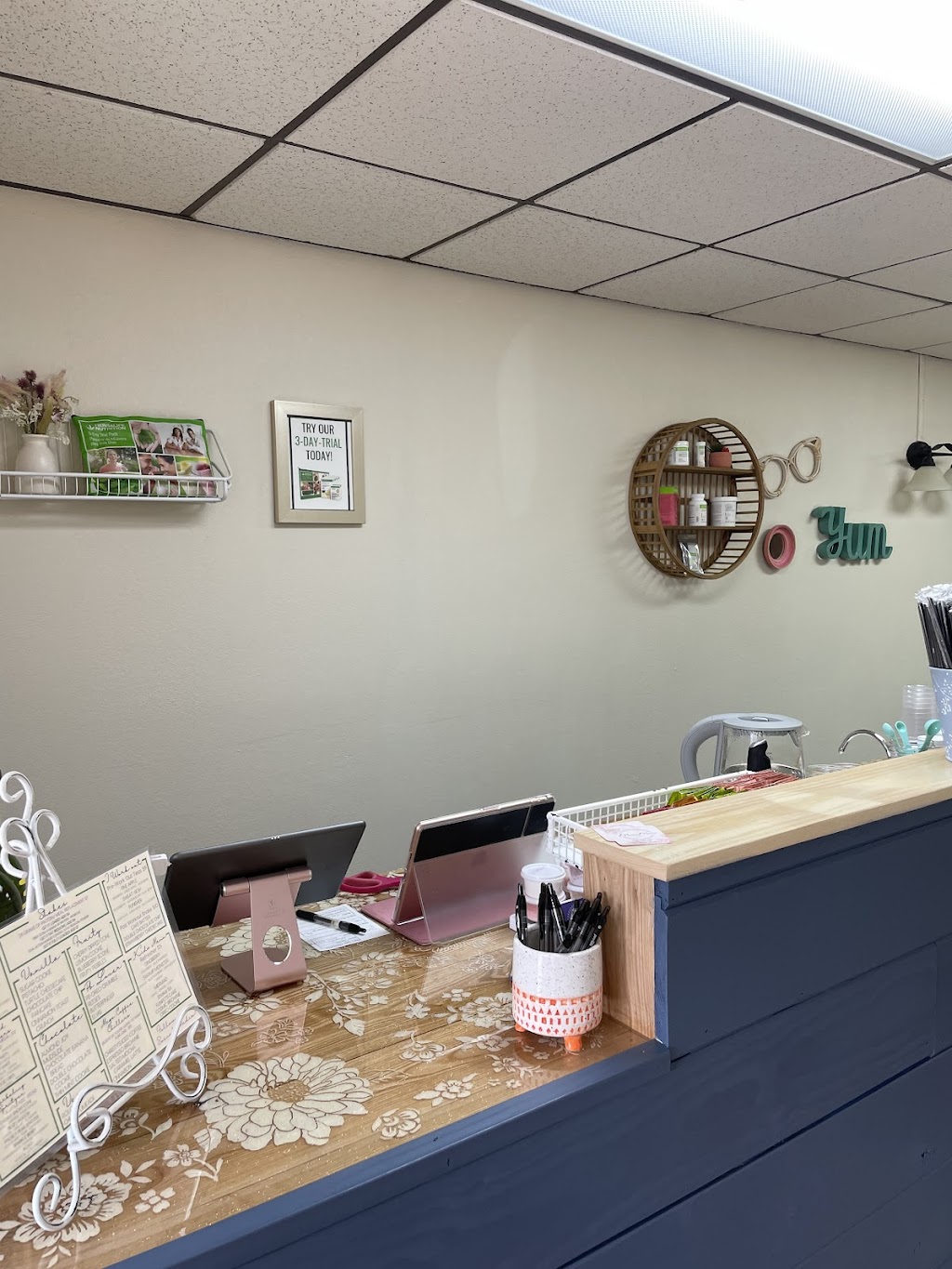 Vibe~Out Nutrition | restaurant | 404 W Main St, Merrill, WI 54452, USA | 7157220098 OR +1 715-722-0098