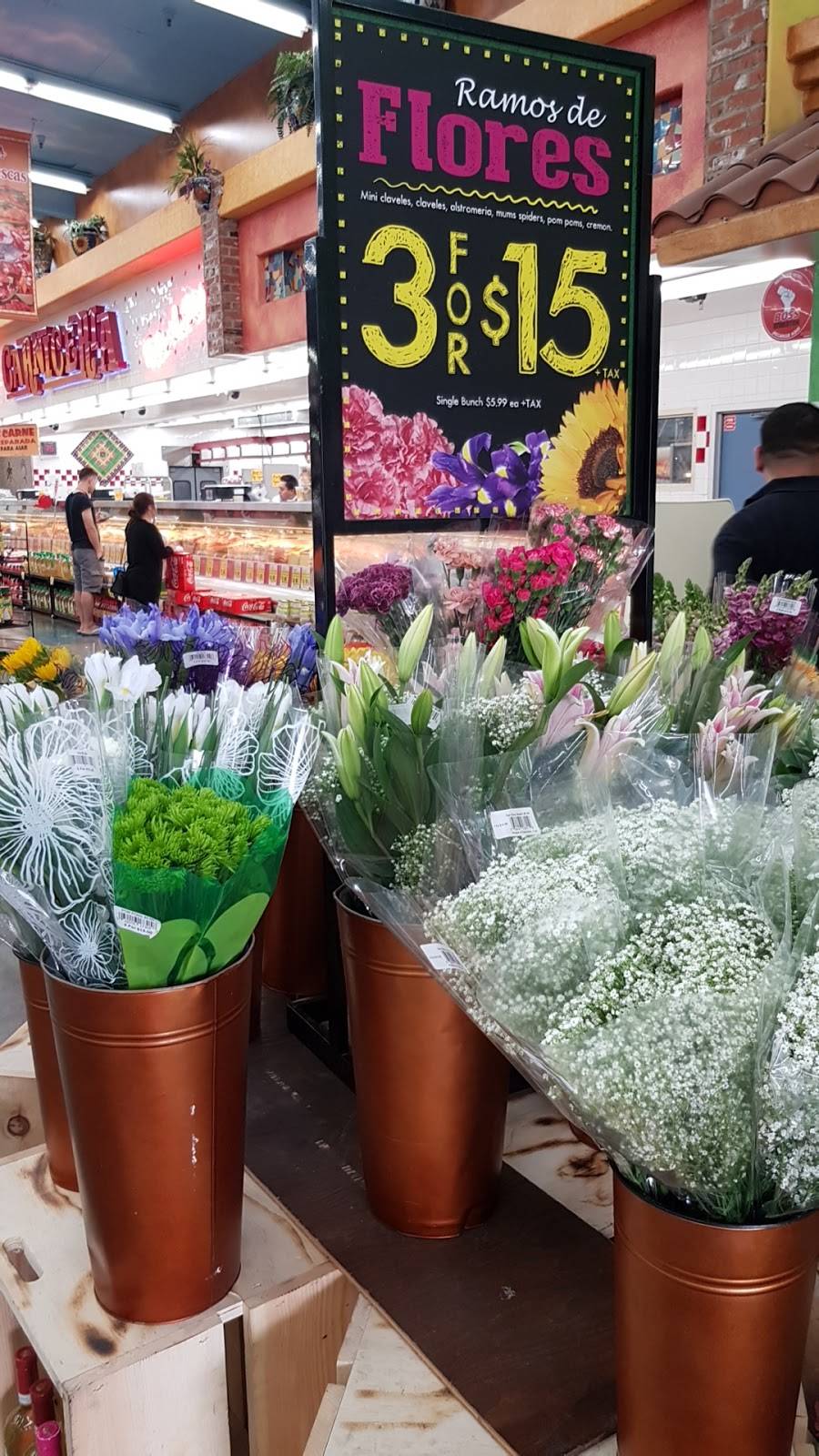 Vallarta Supermarkets | bakery | 9136 Sepulveda Blvd, North Hills, CA 91343, USA | 8188920923 OR +1 818-892-0923