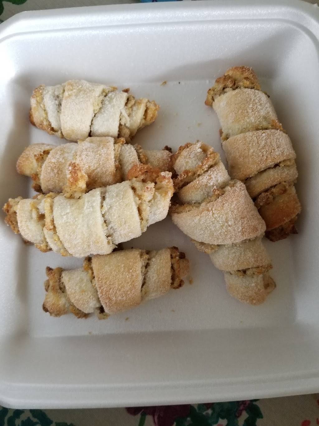 Blondies Roadhouse | restaurant | 485 Walnut Hill Rd, Uniontown, PA 15401, USA | 7244381960 OR +1 724-438-1960