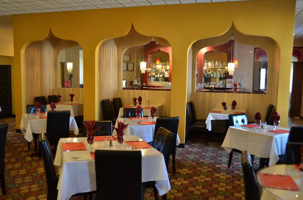 India Garden | restaurant | 2930 N 117th St, Wauwatosa, WI 53222, USA | 4142359220 OR +1 414-235-9220