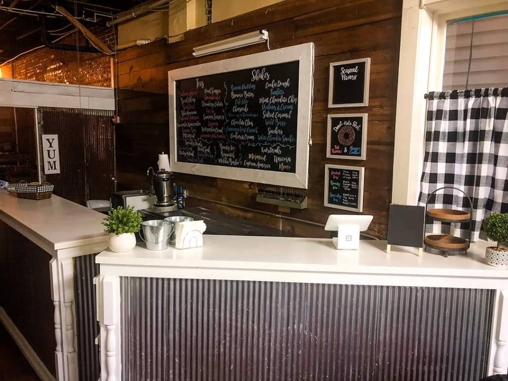 Byhalia Nutrition Shack | restaurant | 2457 Church St Suite B, Byhalia, MS 38611, USA | 6628500043 OR +1 662-850-0043