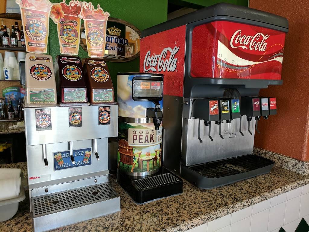 Pollos El Compa | restaurant | 21530 Bear Valley Rd, Apple Valley, CA 92308, USA | 7602408610 OR +1 760-240-8610