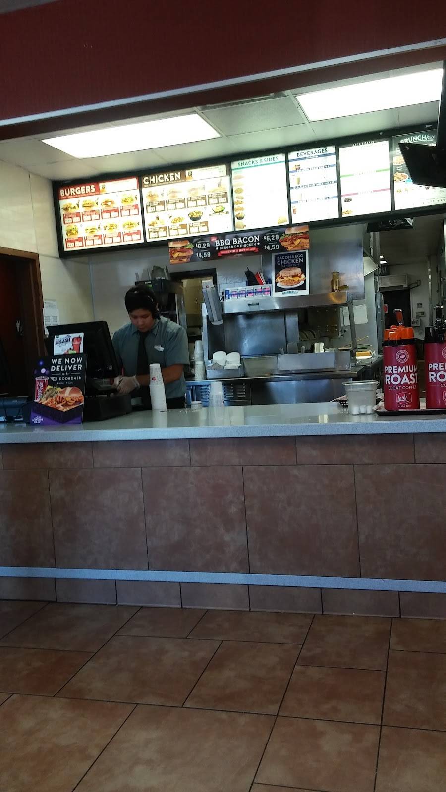 Jack in the Box | restaurant | 3600 E 3rd St, Los Angeles, CA 90063, USA | 3237809909 OR +1 323-780-9909