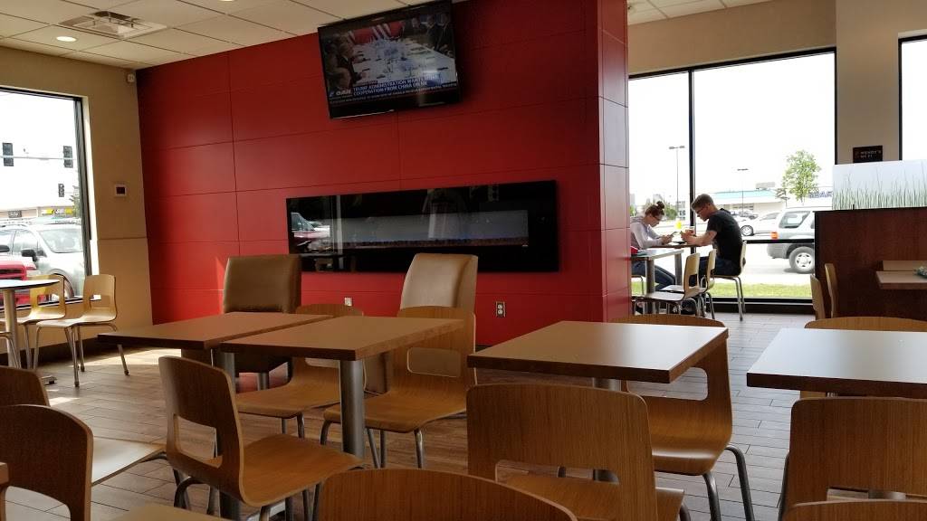 Wendys | restaurant | 2927 Seward Hwy, Anchorage, AK 99503, USA | 9072584239 OR +1 907-258-4239