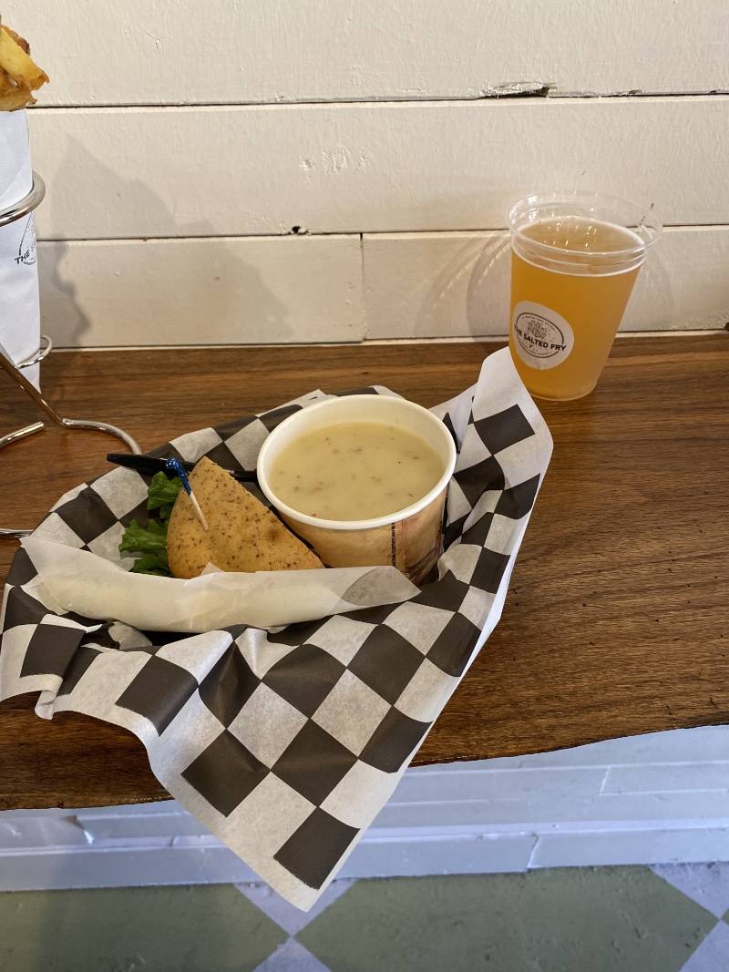 The Salted Fry | restaurant | 342 Dora Drawdy Way, Mt Dora, FL 32757, USA | 3527203755 OR +1 352-720-3755