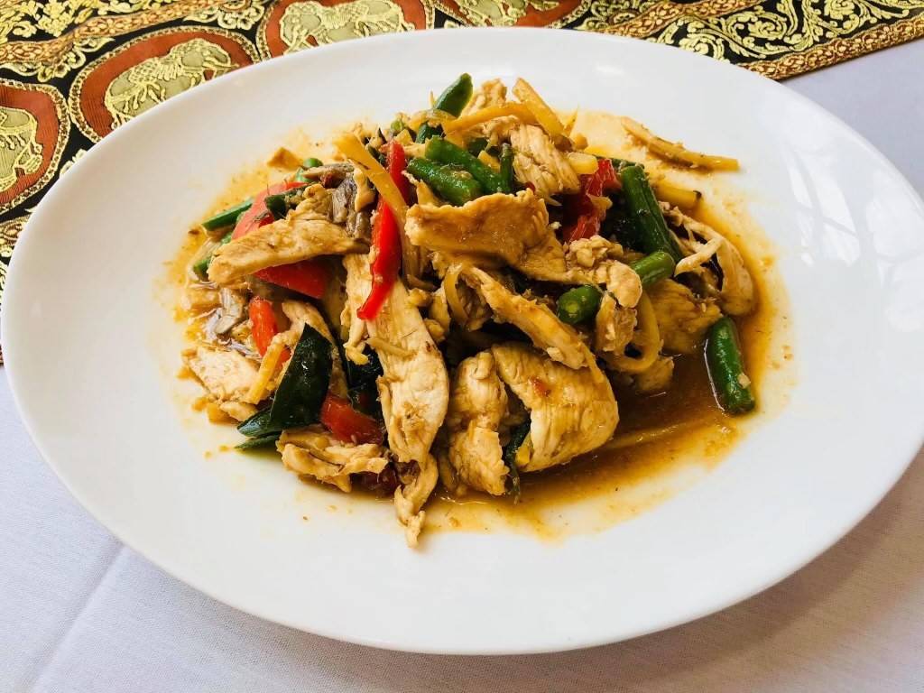 Best Thai Kitchen | restaurant | 525 E Market St Unit G, Leesburg, VA 20176, USA | 5717194124 OR +1 571-719-4124