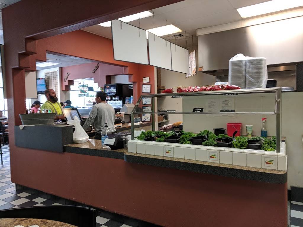 Salsa Fresh Mexican Grill | restaurant | 5910 Duraleigh Rd #131, Raleigh, NC 27612, USA | 9195719111 OR +1 919-571-9111