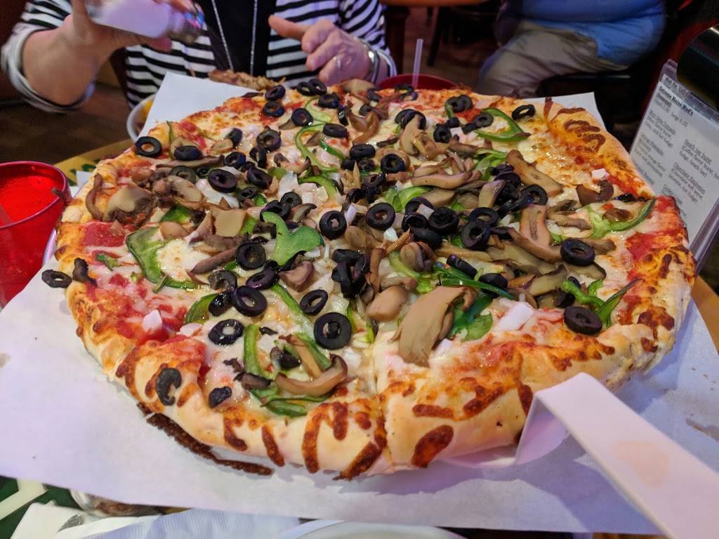 Pats Pizza Yarmouth | restaurant | 791 US-1, Yarmouth, ME 04096, USA | 2078463701 OR +1 207-846-3701