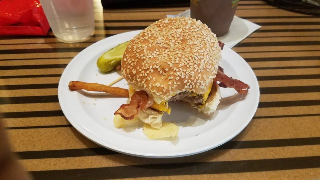 BOBBYS BURGER PALACE | restaurant | 7002 Arundel Mills Cir, Hanover, MD 21076, USA | 4436614147 OR +1 443-661-4147