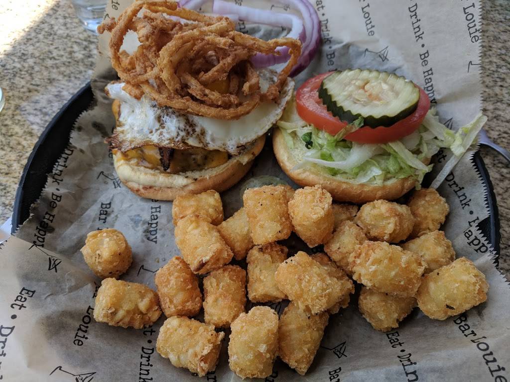 Bar Louie - Northridge Fashion Center | night club | 9301 Tampa Ave Suite# 218, Northridge, CA 91324, USA | 7472245900 OR +1 747-224-5900