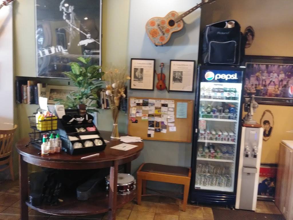 Shake N Go | restaurant | 15819 Westminster Way N, Shoreline, WA 98133, USA | 2063632266 OR +1 206-363-2266