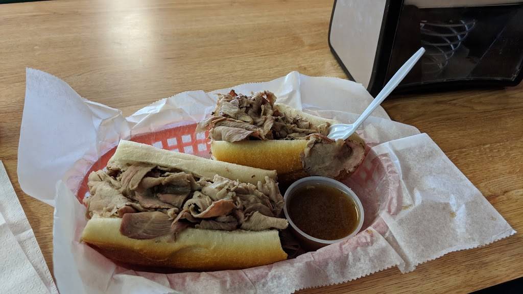 DiNics Pork & Beef | restaurant | 411 Doylestown Rd, Montgomeryville, PA 18936, USA | 2676497758 OR +1 267-649-7758