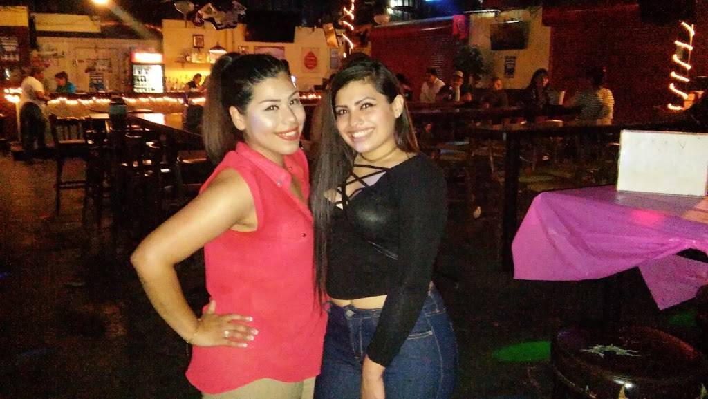 The New Palmers Ice House | restaurant | 7315 Lyons Ave, Houston, TX 77020, USA | 4097190729 OR +1 409-719-0729