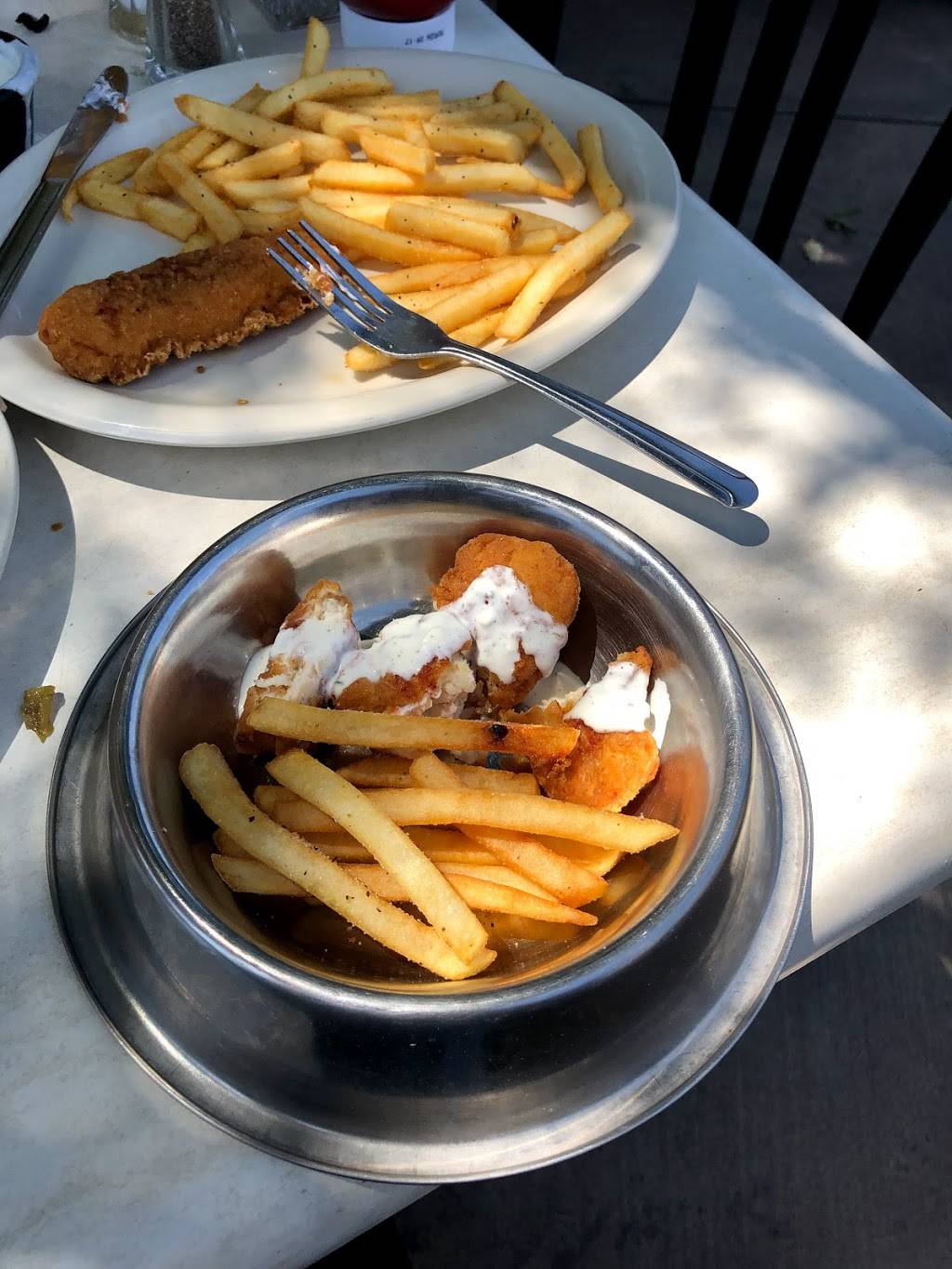 ONiells | restaurant | 4310 Central Ave SE, Albuquerque, NM 87108, USA | 5052556782 OR +1 505-255-6782