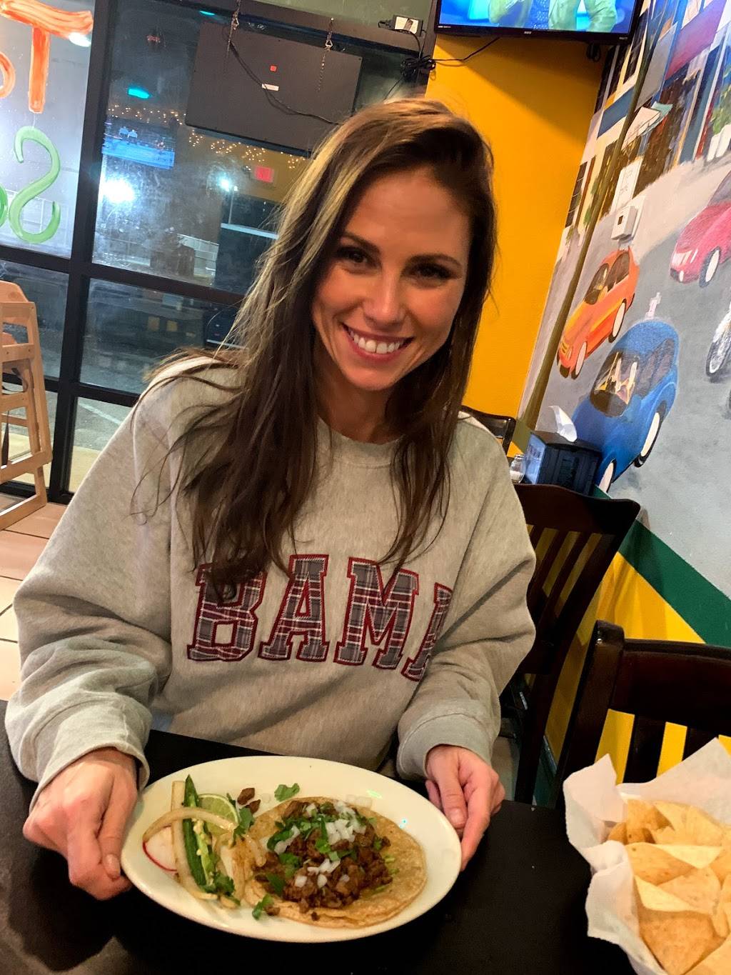 El Zarape | restaurant | 2125 Popps Ferry Rd, Biloxi, MS 39532, USA | 2289677795 OR +1 228-967-7795