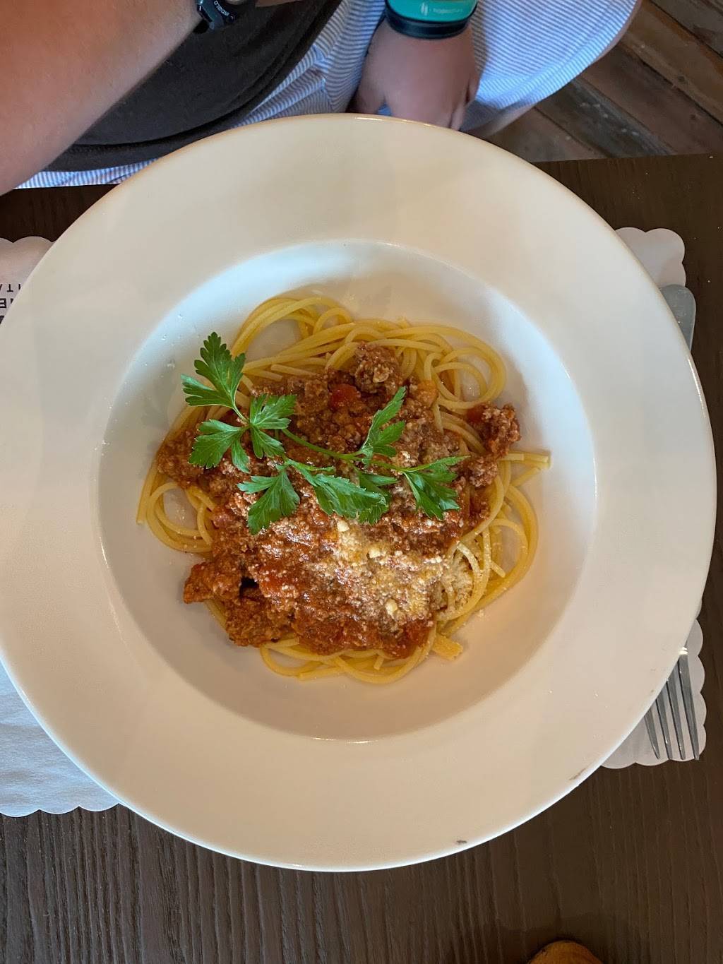 Beneventis Italian Restaurant | restaurant | 209 S Mingus Blvd, Mingus, TX 76463, USA | 8177561972 OR +1 817-756-1972