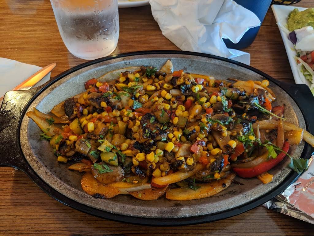 La Cantina | restaurant | 6599 Montecito Blvd #130, Santa Rosa, CA 95409, USA | 7077917571 OR +1 707-791-7571