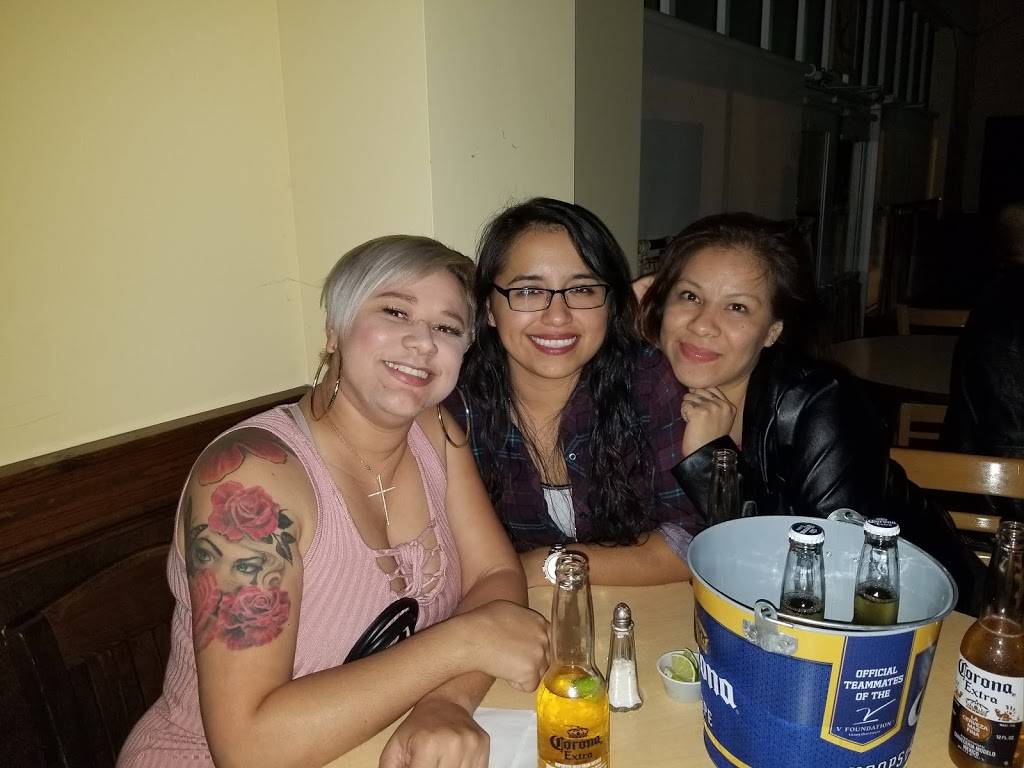 sports baba bar | restaurant | 51 Riverwalk Blvd suite h, Ridgeland, SC 29936, USA | 8439879119 OR +1 843-987-9119