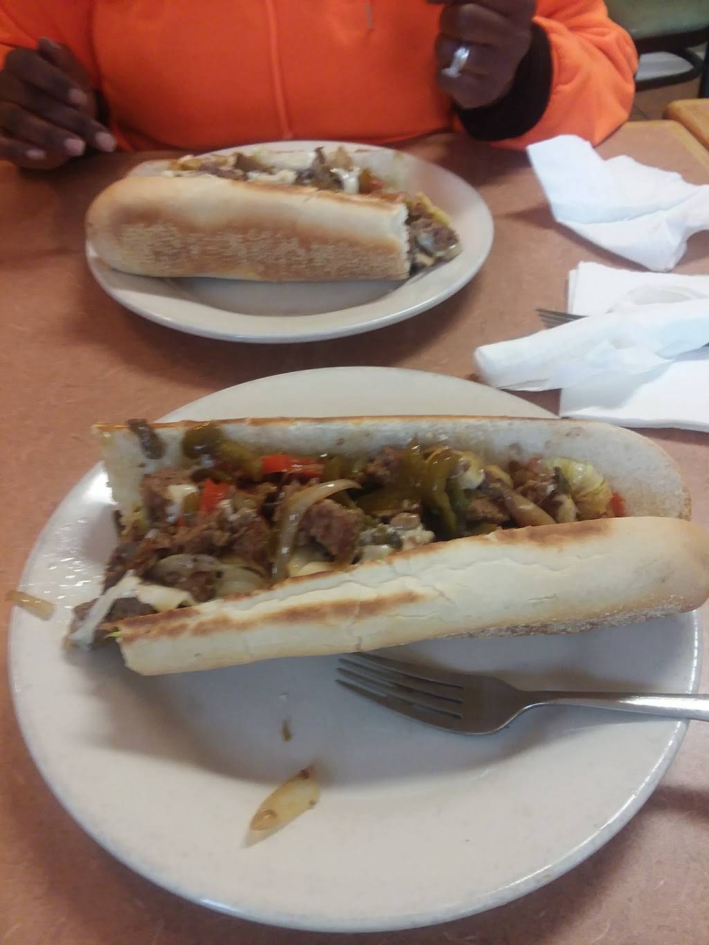 Queenstown Pizzeria | restaurant | 7104 Main St, Queenstown, MD 21658, USA | 4108274221 OR +1 410-827-4221