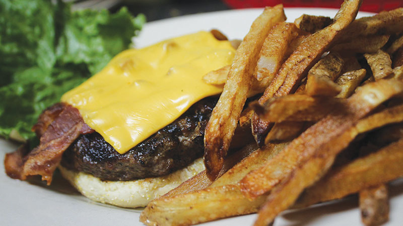 Shawns Irish Tavern | restaurant | 7436 W Bancroft St, Toledo, OH 43617, USA | 4197247981 OR +1 419-724-7981