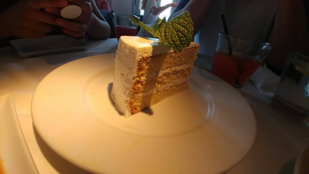 Doce Mesas | restaurant | 4444 McKinney Ave, Dallas, TX 75205, USA | 2147801991 OR +1 214-780-1991