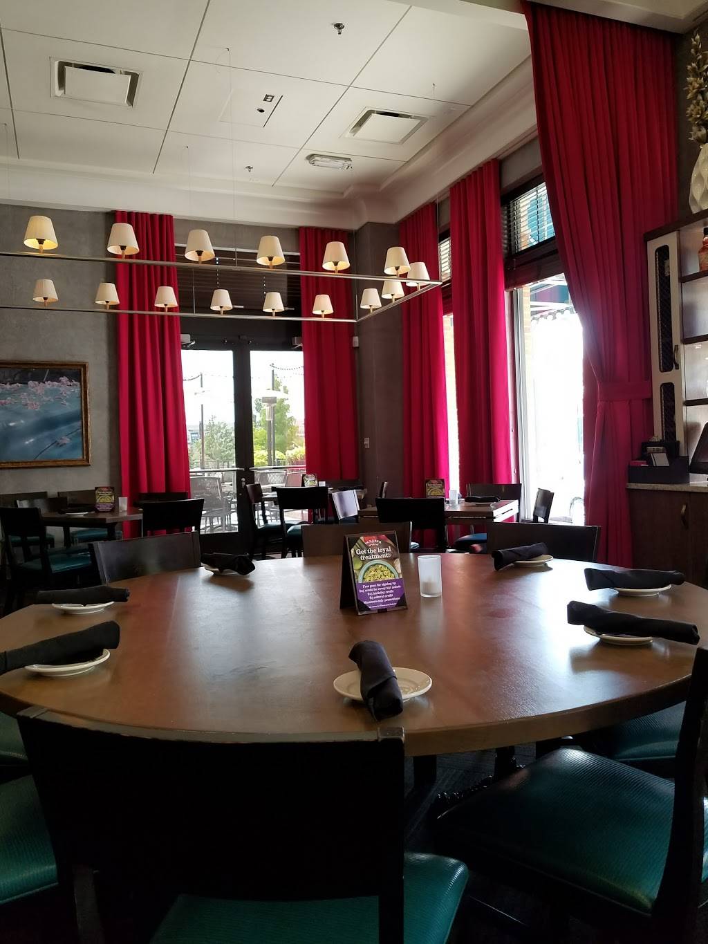 Paladar Latin Kitchen & Rum Bar | restaurant | 203 Crown Park Ave, Gaithersburg, MD 20878, USA | 3013304400 OR +1 301-330-4400