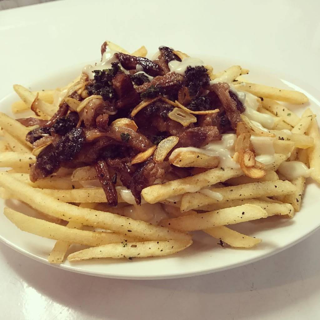 Bourbon on Division | restaurant | 2050 W Division St, Chicago, IL 60622, USA | 7737965879 OR +1 773-796-5879