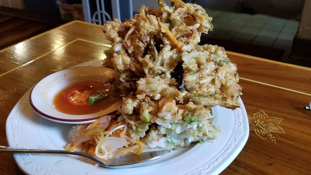 Purple Yam | restaurant | 1314 Cortelyou Rd, Brooklyn, NY 11226, USA | 7189408188 OR +1 718-940-8188