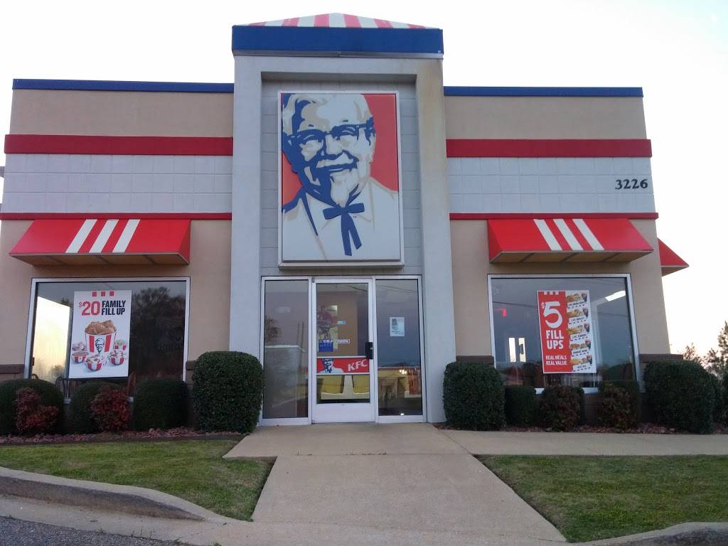 KFC | restaurant | 3226 AL-14, Millbrook, AL 36054, USA | 3342900770 OR +1 334-290-0770