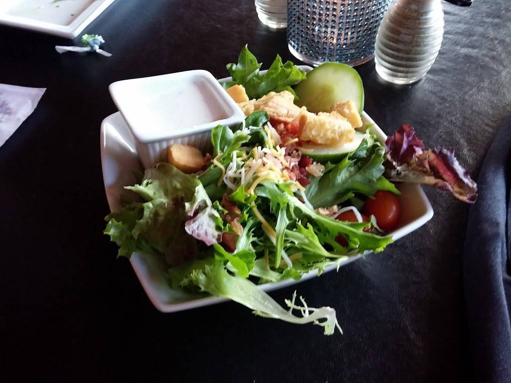 Bowens Landing | restaurant | 8681 SC-9, Inman, SC 29349, USA | 8645921300 OR +1 864-592-1300